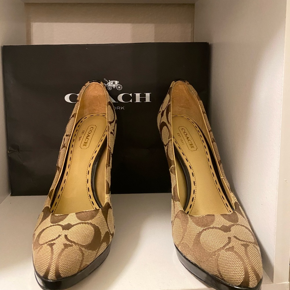 Used - Picture 2 of 5